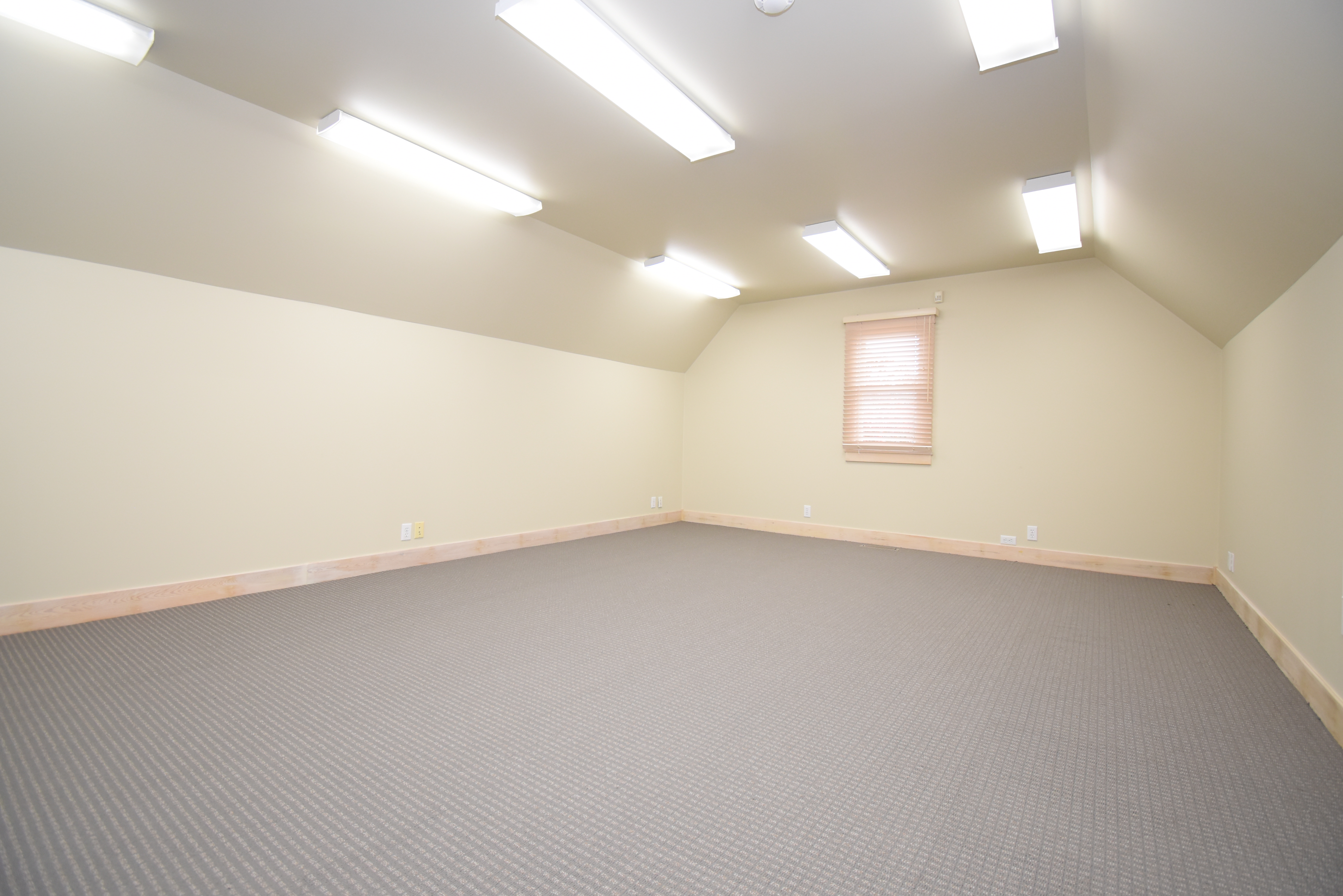 312 N Water - Interior5
