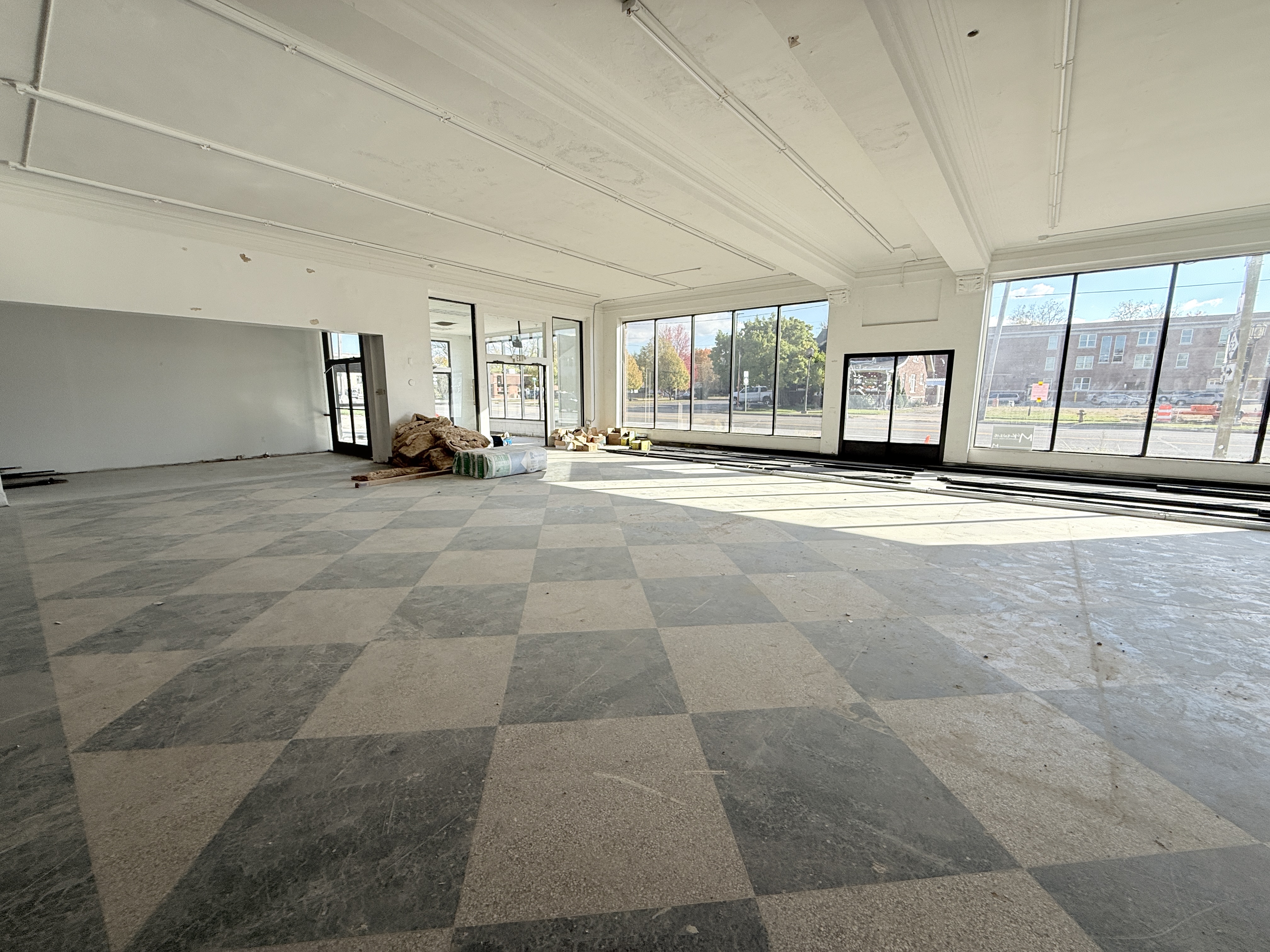 344 W Main St Owosso Inside Photo