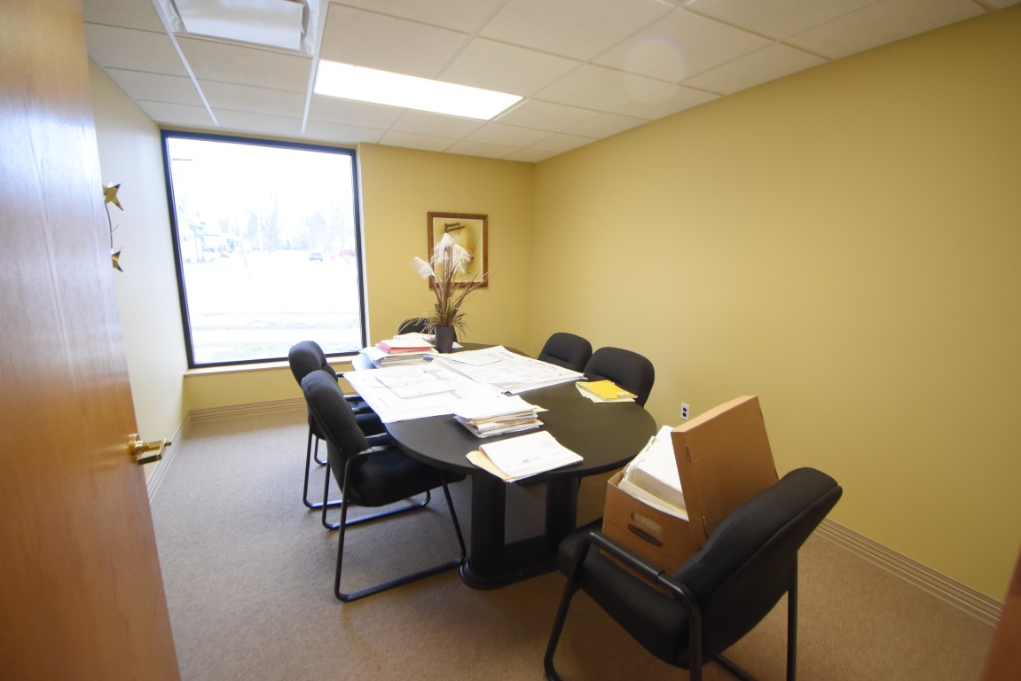 1201 Corunna Office3